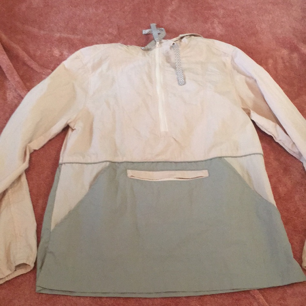 Wind breaker